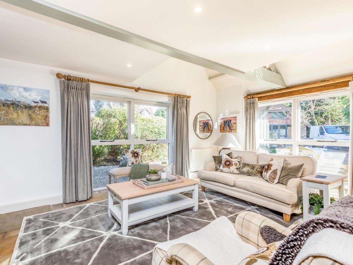 Pass The Keys Peaceful And Beautiful 1 Bedroom Barn Conversion Chichester Dış mekan fotoğraf